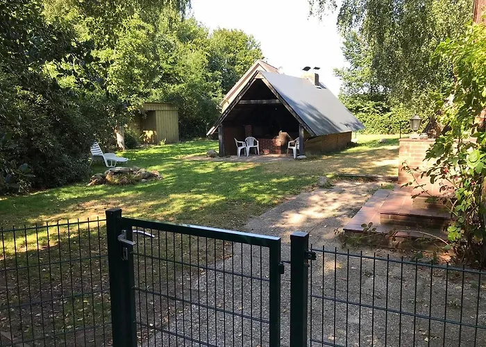 Mühlenweg- Tante Lise *